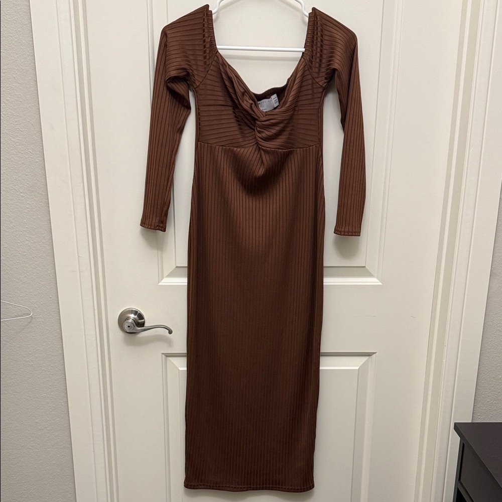 ASOS Design‎ Fitted Long Sleeve Brown Ribbed Maternity Midi Dress